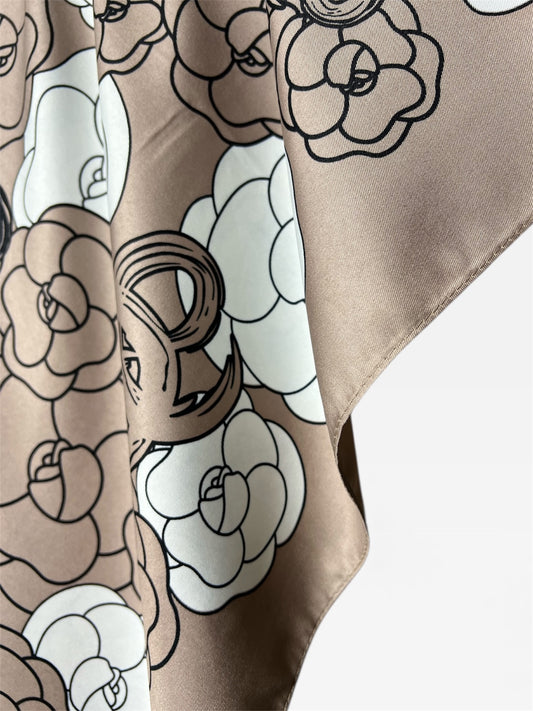 Square Hijab Silk - Floral Beige