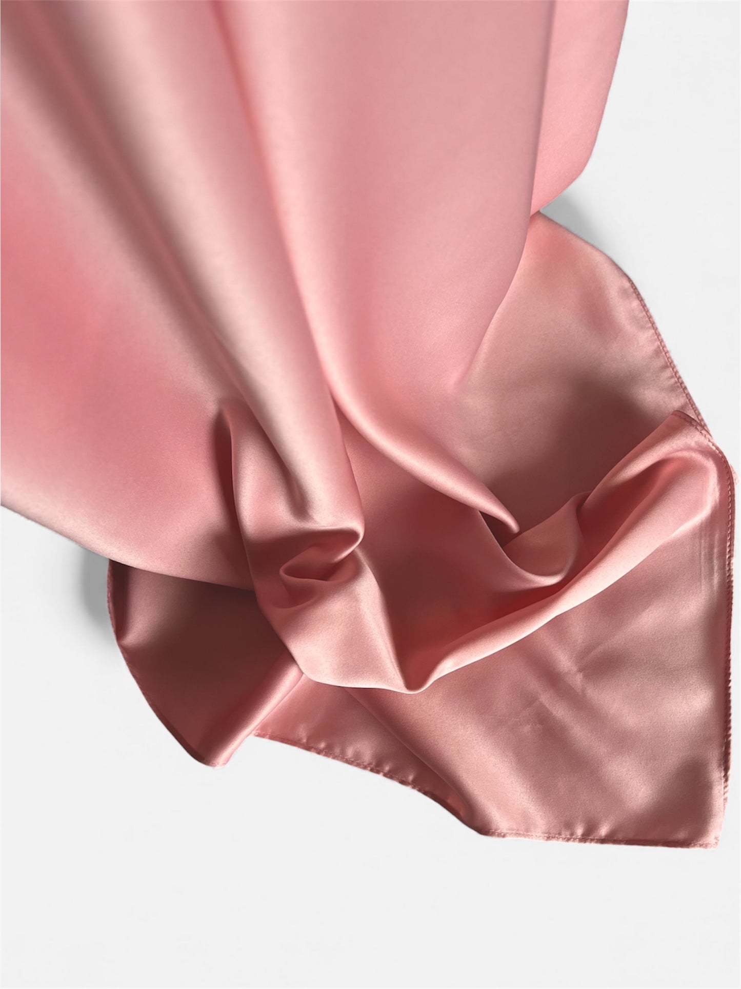 Square Satin hijab 110x110cm - Baby pink