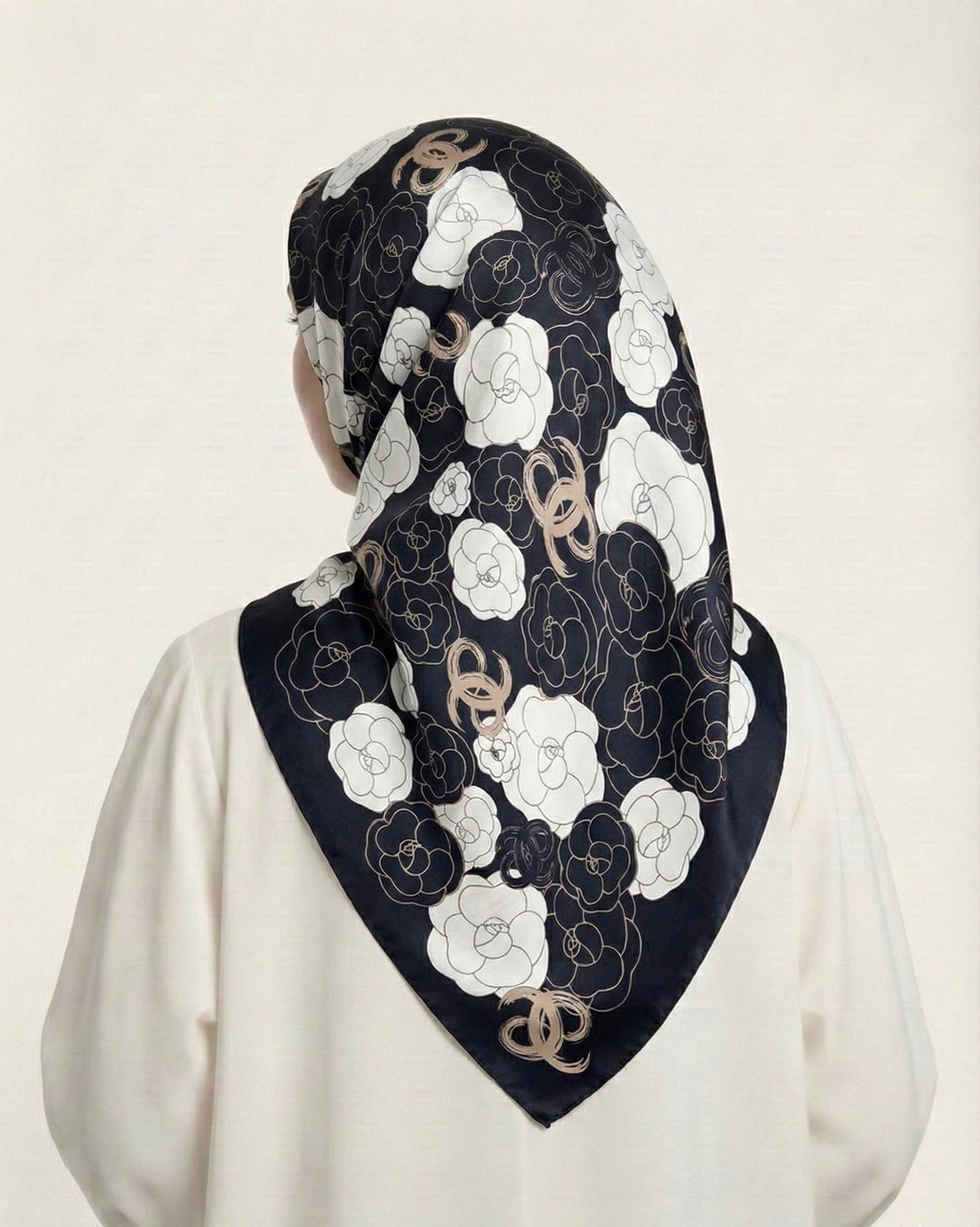 Square Hijab Silk - Floral Navy blue 