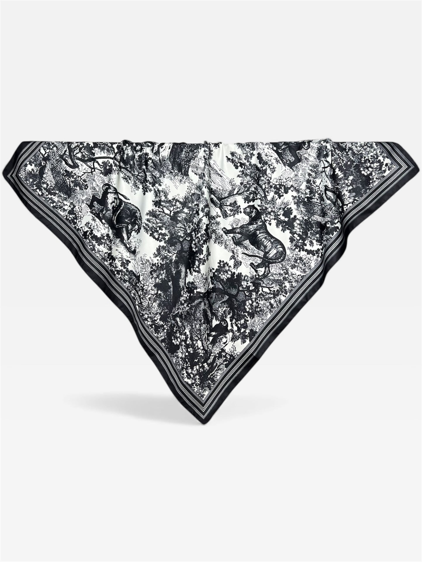 Square Hijab Silk - Paisley Black