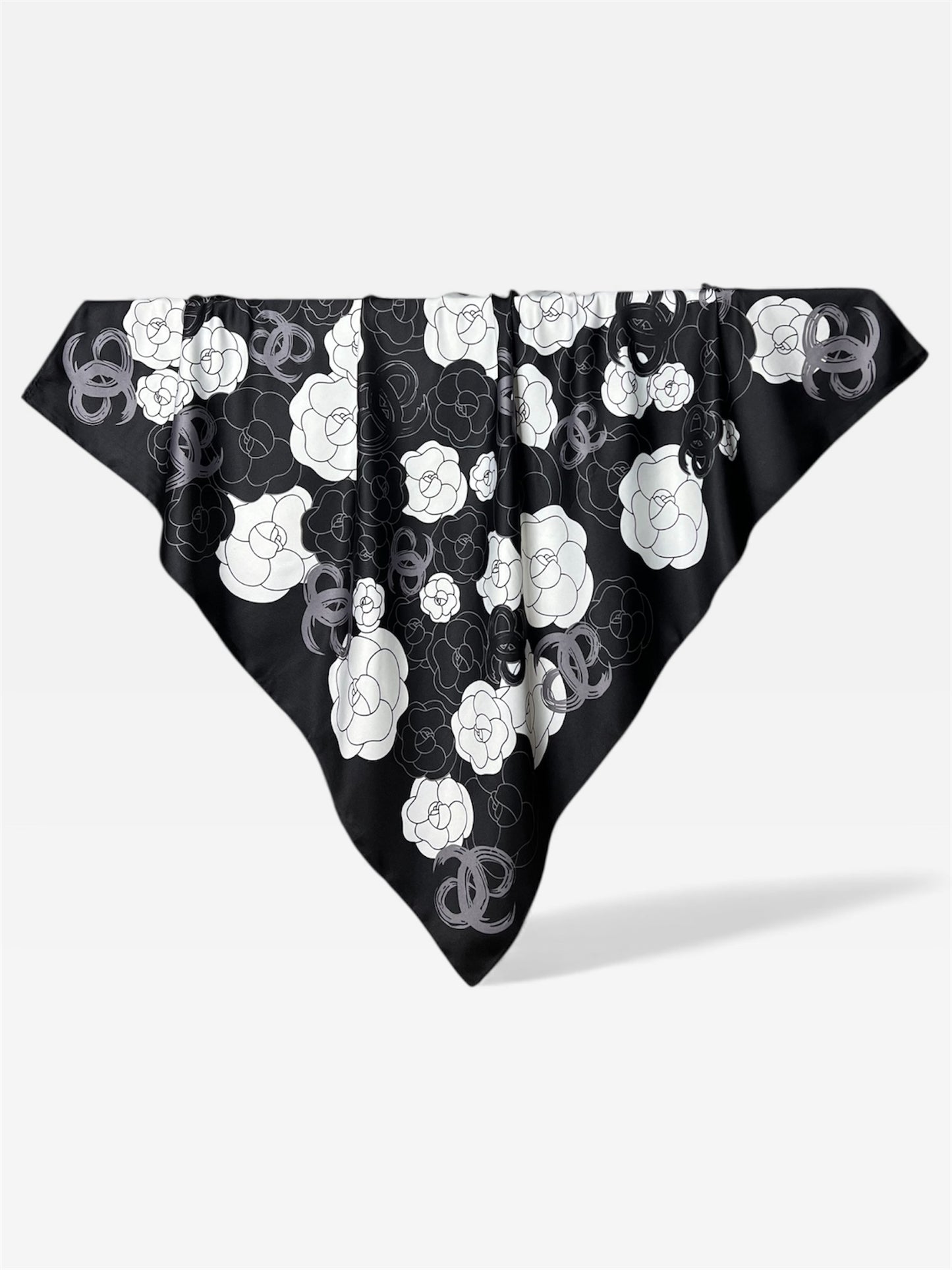 Square Hijab Silk - Floral Black